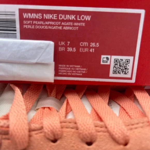 NIKE WMNS DUNK LOW SOFT PEARL/APRICOT AGATE-WHITE
 Athletic Sneakers - Picture 13 of 16